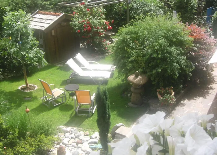 Garni Gerhard Bed & Breakfast Oetz