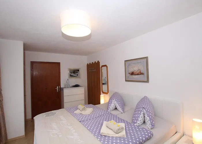 Bed & Breakfast Garni Gerhard 3*