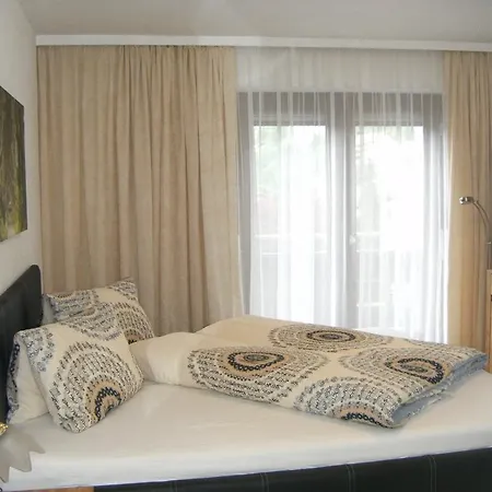 Bed & Breakfast Garni Gerhard