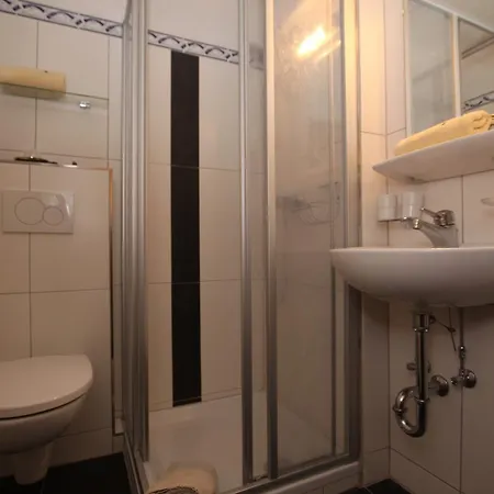 Bed & Breakfast Garni Gerhard Oetz