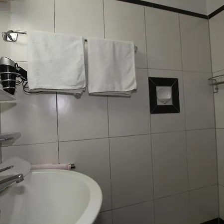 Garni Gerhard 3*