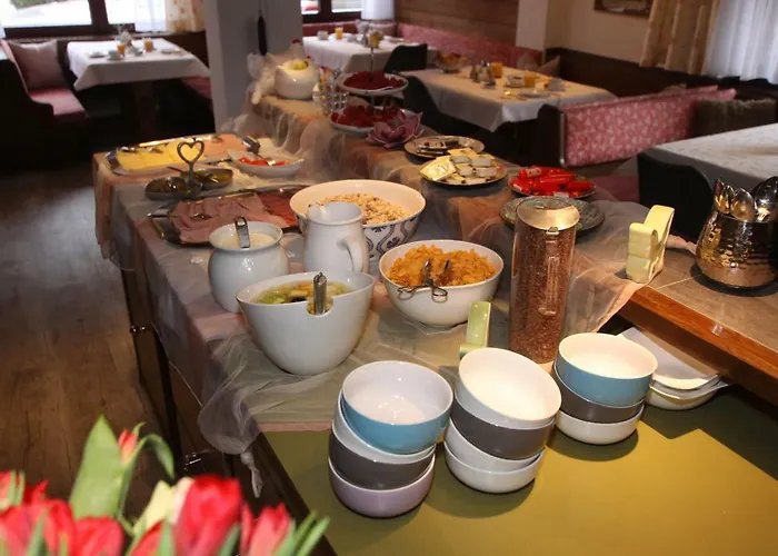 Garni Gerhard Bed & Breakfast 3*