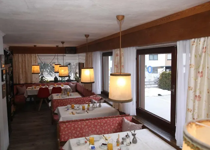 Garni Gerhard Bed & Breakfast Oetz